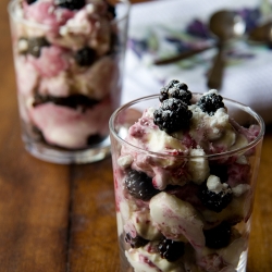 Good Mood Food Blackberry Mess