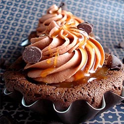 Chocolate Bourbon Caramel Cakes