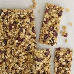 NO-BAKE Healthy Granola Bars