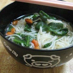 Baby Spinach and Gojiberry Noodles