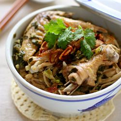 Steamed Rice with Ginger Chicken