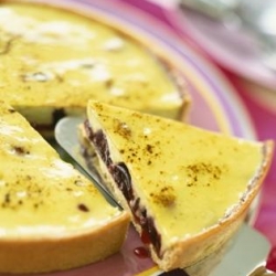 Lemon Flavored Prune Tart