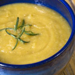 Vegan Pumpkin White Bean Soup