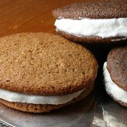 Whoopie Pies: Spiced and Chocolate