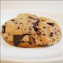 Giant Chocolate Chip Cookies