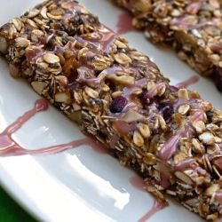 Pomegranate Pop Granola Bars