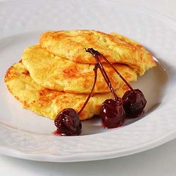 Syrniki (Cheese Pancakes)