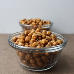 Crunchy Chickpea ‘Nuts’