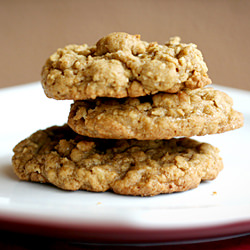 Cinnamon Oatmeal Cookies