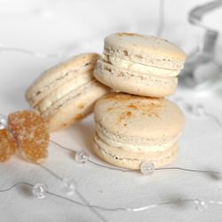 Gingerbread Macarons