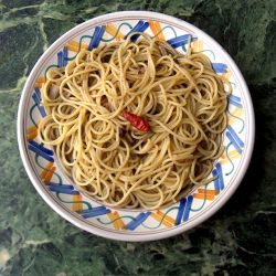 Linguini con Salsa di Acciughe