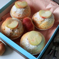 Sour Cream & Donut Peach Cupcakes