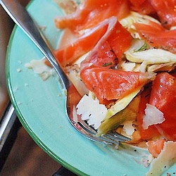 Artichokes Salad with Salmon