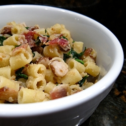 Pasta with Spinach, Beans & Bacon