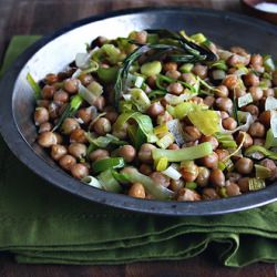 Chickpeas with Leeks and Lemon