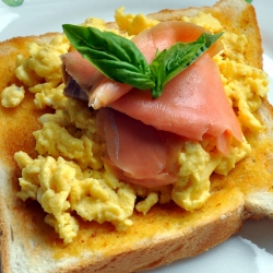 Smoked Salmon Scrambled Eggs