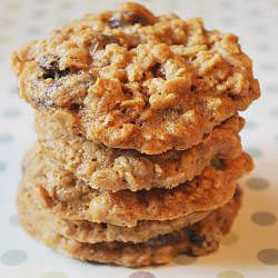 Oatmeal Raisin Cookies