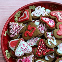 Cut-Out Spice Cookies