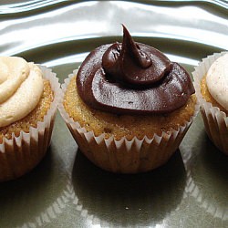 Banana Cupcakes 3 Ways