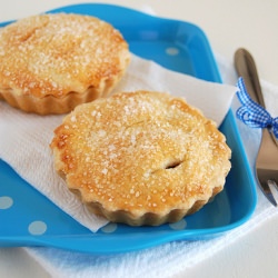 Apple and Cinnamon Mini Pies