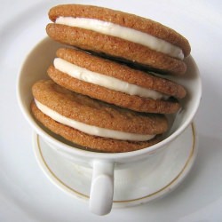 Gingersnaps with Lemon-Ginger Cream