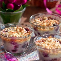 Coconut-Blackberry Crumble