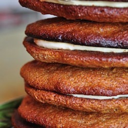 Carrot Cake Whoopie Pies