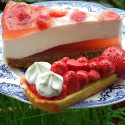 Yogurt and Strawberry Jelly Cake