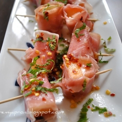 Prosciutto – Cantaloupe Bites