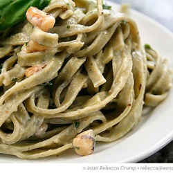 Pasta with Mascarpone and Walnuts