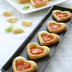 Queen of Tarts – Hearts of Tomato