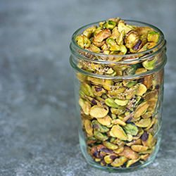 Lightly Spiced Party Pistachios