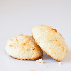 Coconut & Lime Macaroons