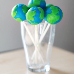 Earth Day Cake Pops