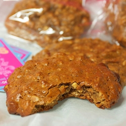 Maple Peanut Butter Oatmeal Cookies