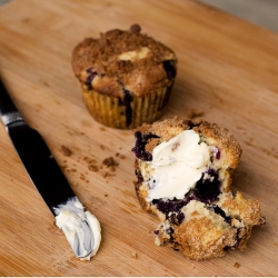 Blueberry Muffins with Brown Sugar