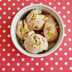 Strawberry Balsamic Ice Cream