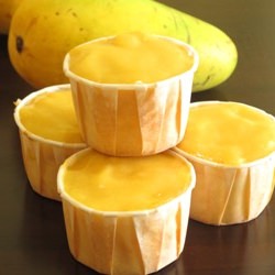 Yogurt Sponge Cup Cake with Mango