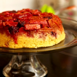 Rhubarb Berry Steamed Pudding