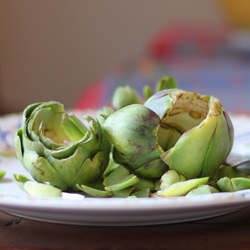 Avocado and Artichoke Salad