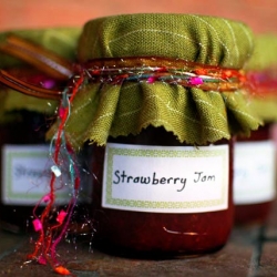 How to Make Strawberry Jam