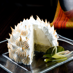 Tom Yam-Flavored Baked Alaska