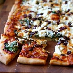 Spinach, Bacon & Feta Pizza