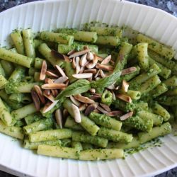 Amazingly Wasy Pesto!