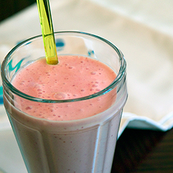 Simple Strawberry Smoothies