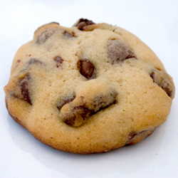 Puffy Chocolate Chunk Cookies