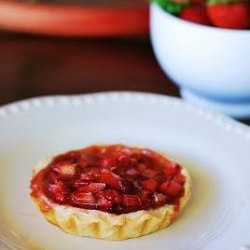 Strawberry Rhubarb Tarts