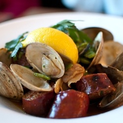 Littleneck Clams & Smoked Chourico