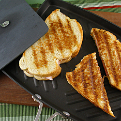 Classic Grill Cheese Sandwich