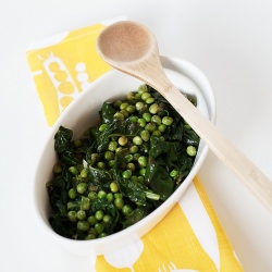 Spinach with Scallions and Peas